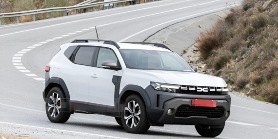 Dacia Duster 4X4 Hibrit Versiyonuyla Yollarda: İlk İzlenimler!